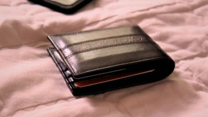 Best Slim Minimalist Metal Wallet for Men